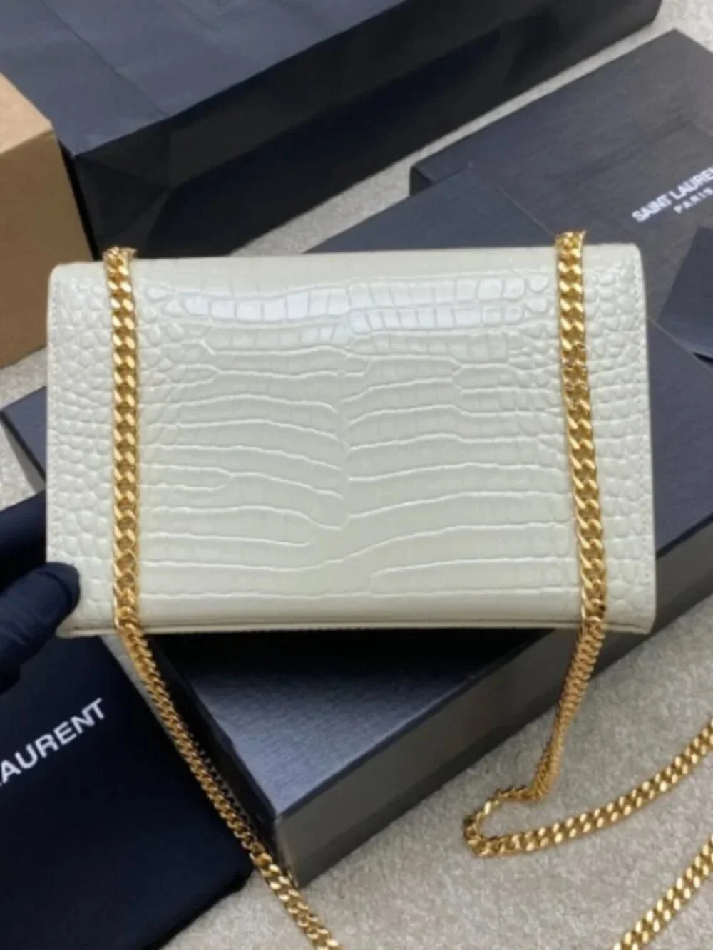 ✨ Yves Saint Laurent White Handbag